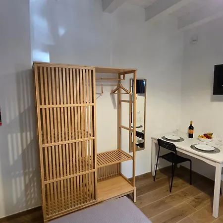 Apartament Sichilia House